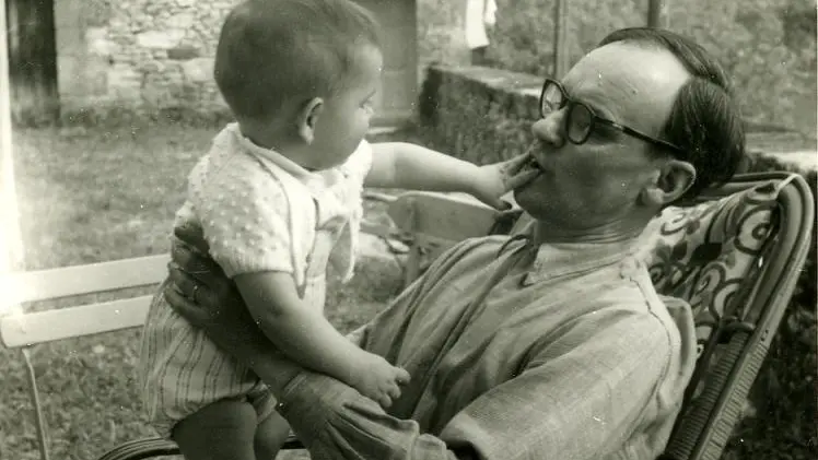 1958-La-Roque-avec-François