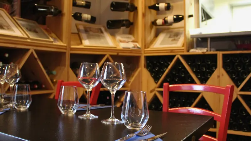 Le Millesime restaurant St Ciers - 800x600