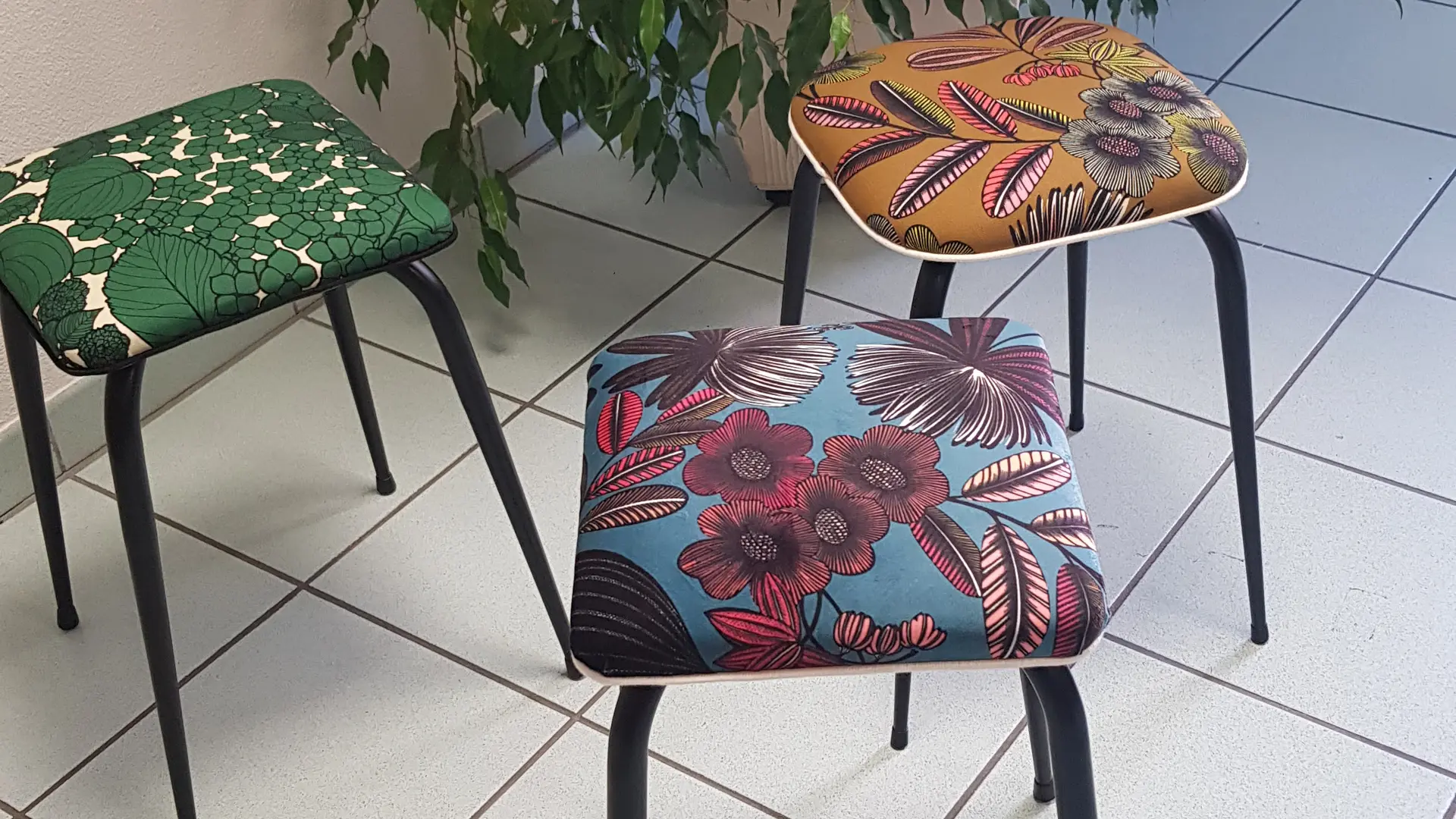 Atelier sauvons un tabouret