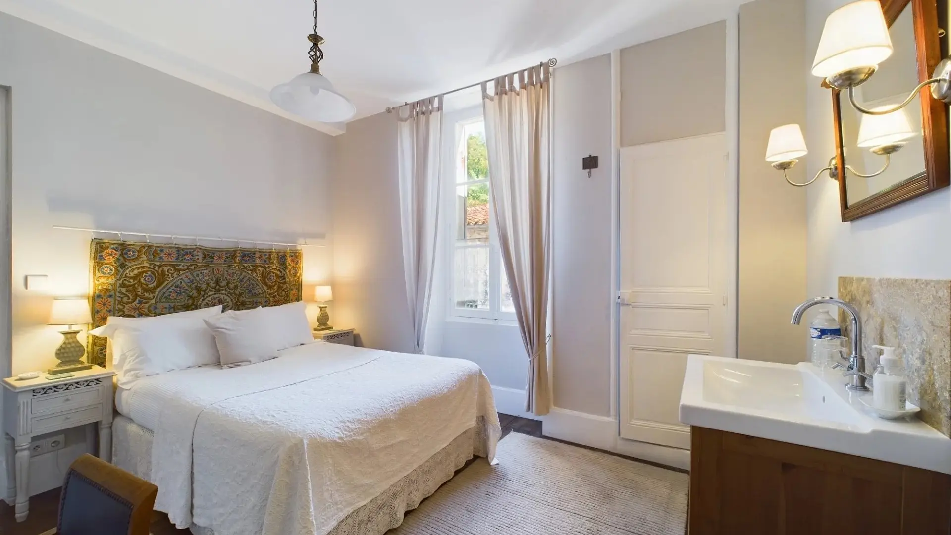 PÉRIGORD INATTENDU - Chambre d'Hôte Repos - Ribérac (RIJGERSBERG)