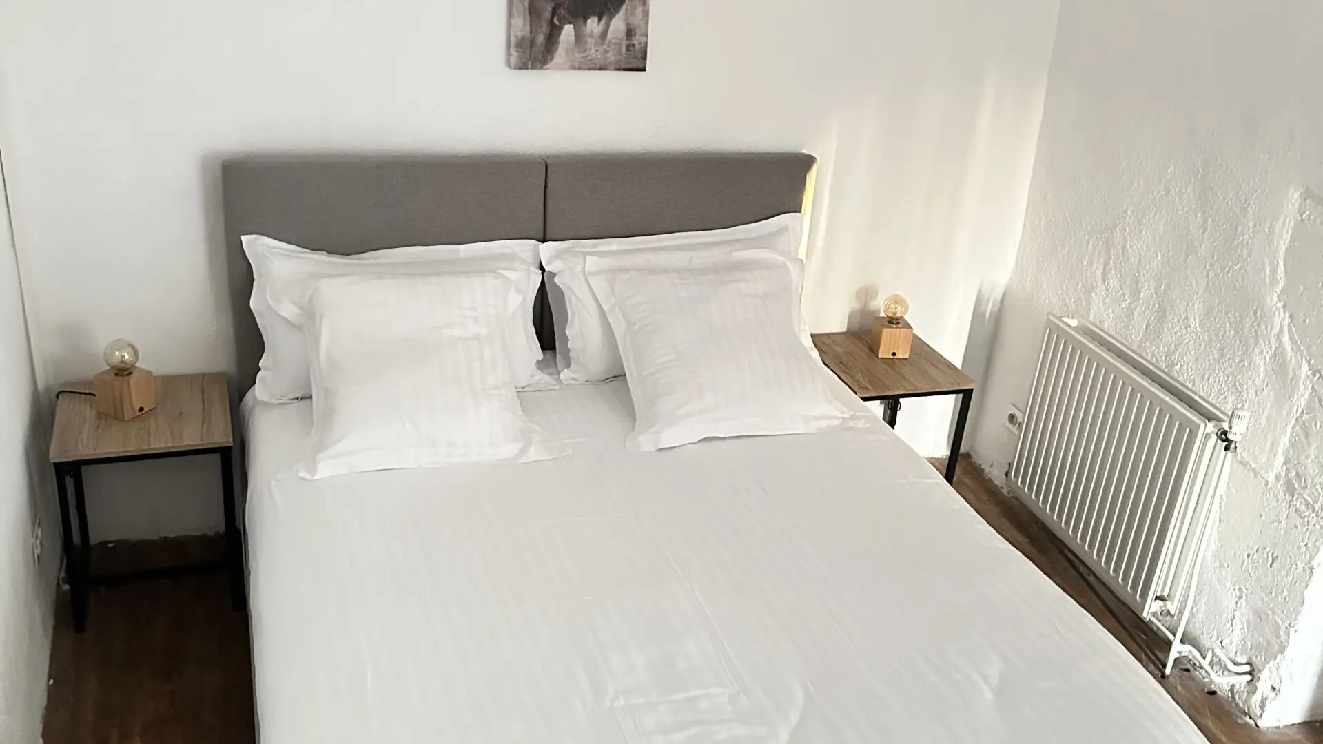 LENGLET La Roche Chabrelle Chez Erwann SAINT JUST (1)