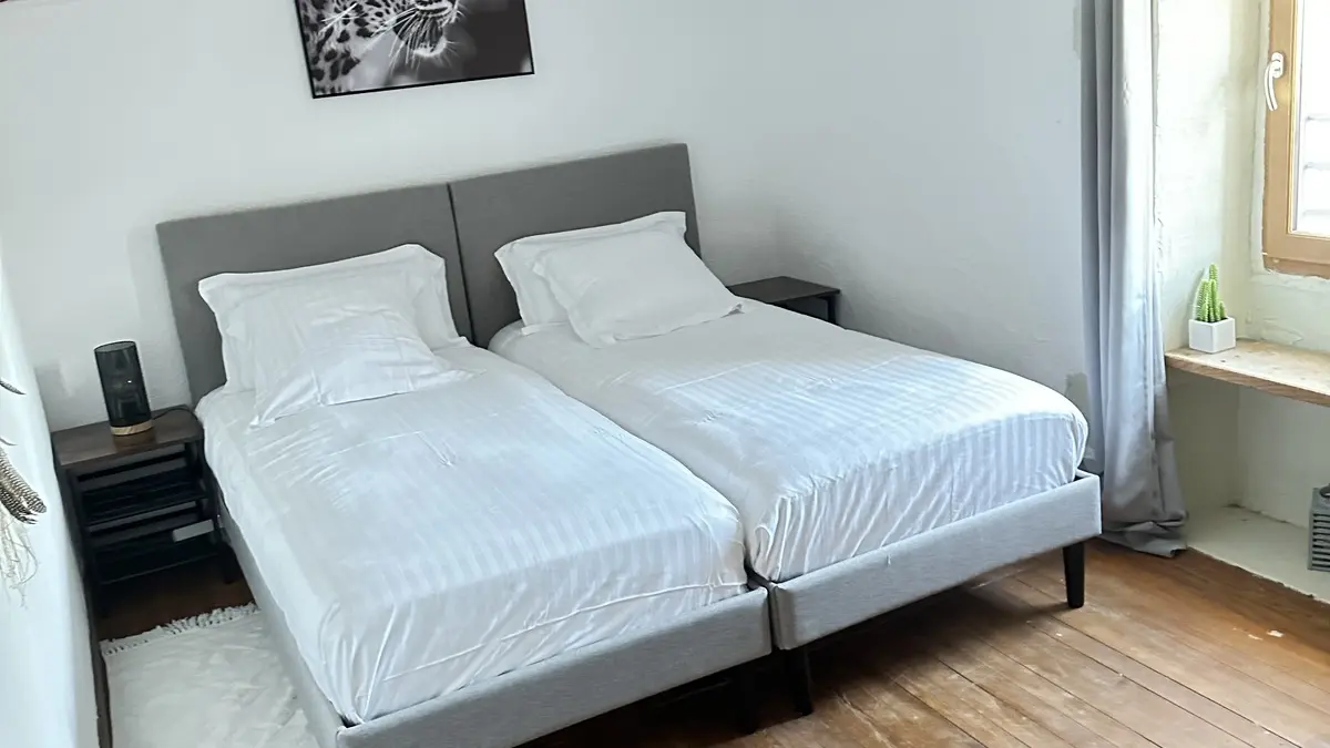 LENGLET La Roche Chabrelle Chez Erwann SAINT JUST (2)