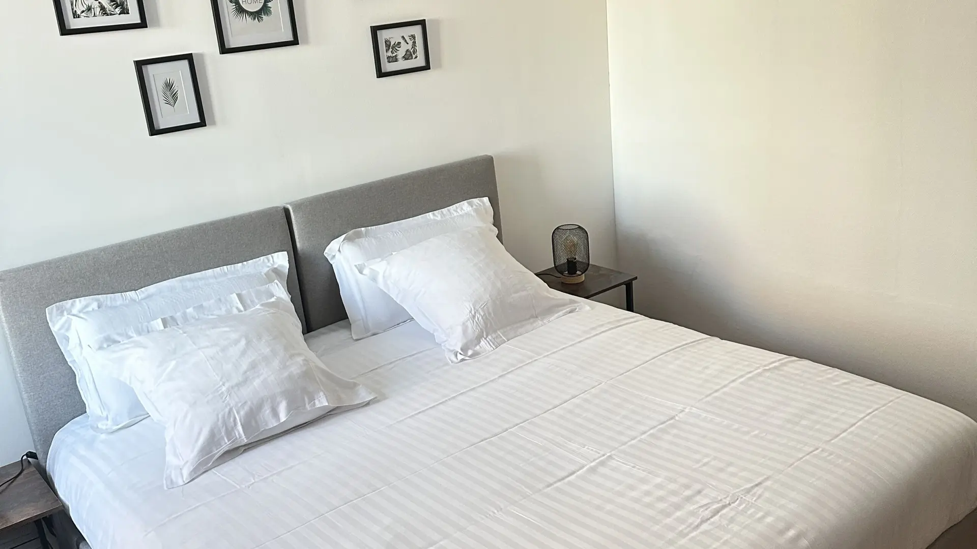 LENGLET La Roche Chabrelle Chez Erwann SAINT JUST (8)