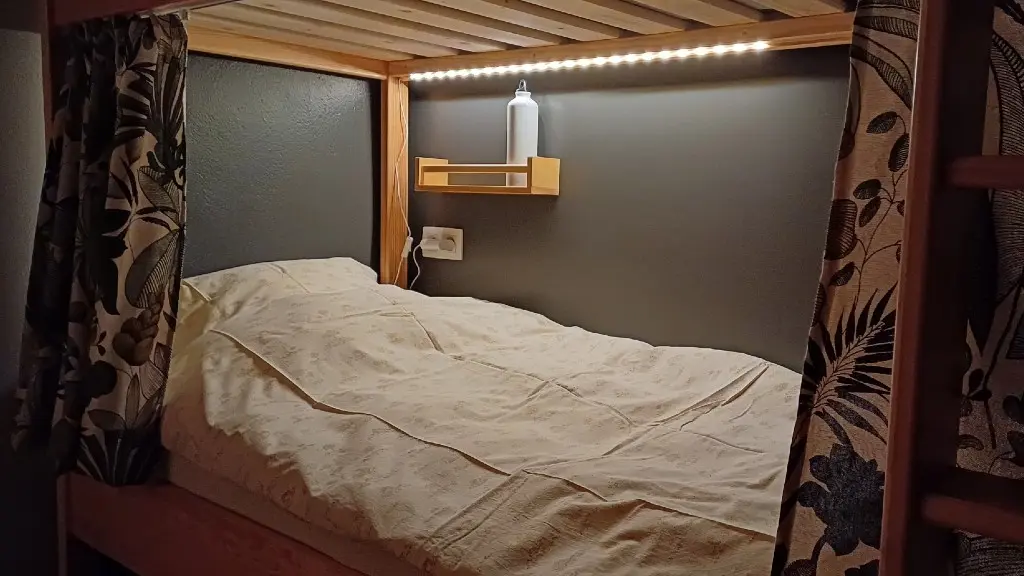 20250208_180808_resized