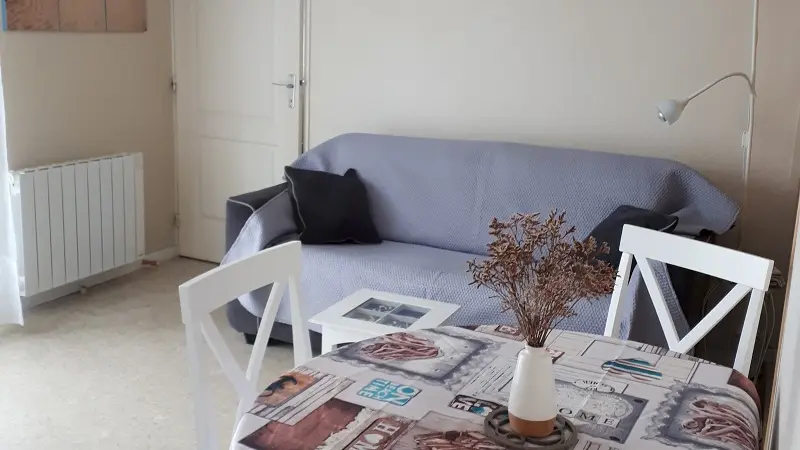 MENVIELLE_2018_P518_01