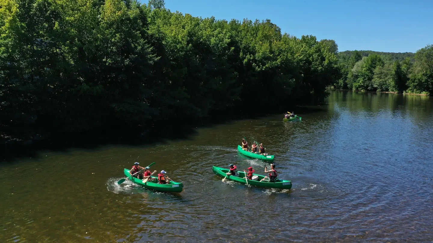 3. CANOE VEZERE UNIVERLAND