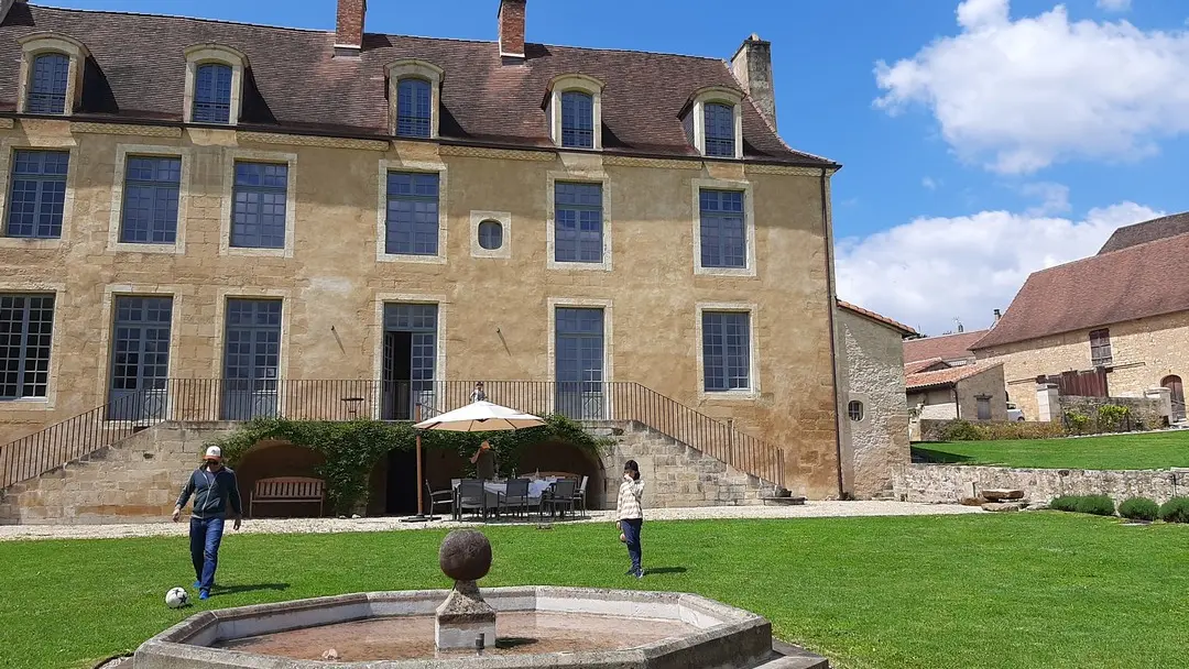 villa-les-roses-jardin