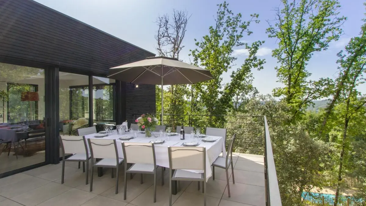 villa nakalta - piscine privée - location de charme- cazoules-Terrasse