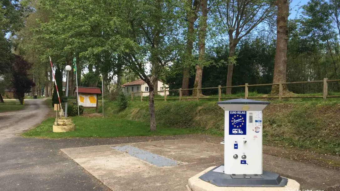 Aire Camping Car Lisle - Périgord Inattendu