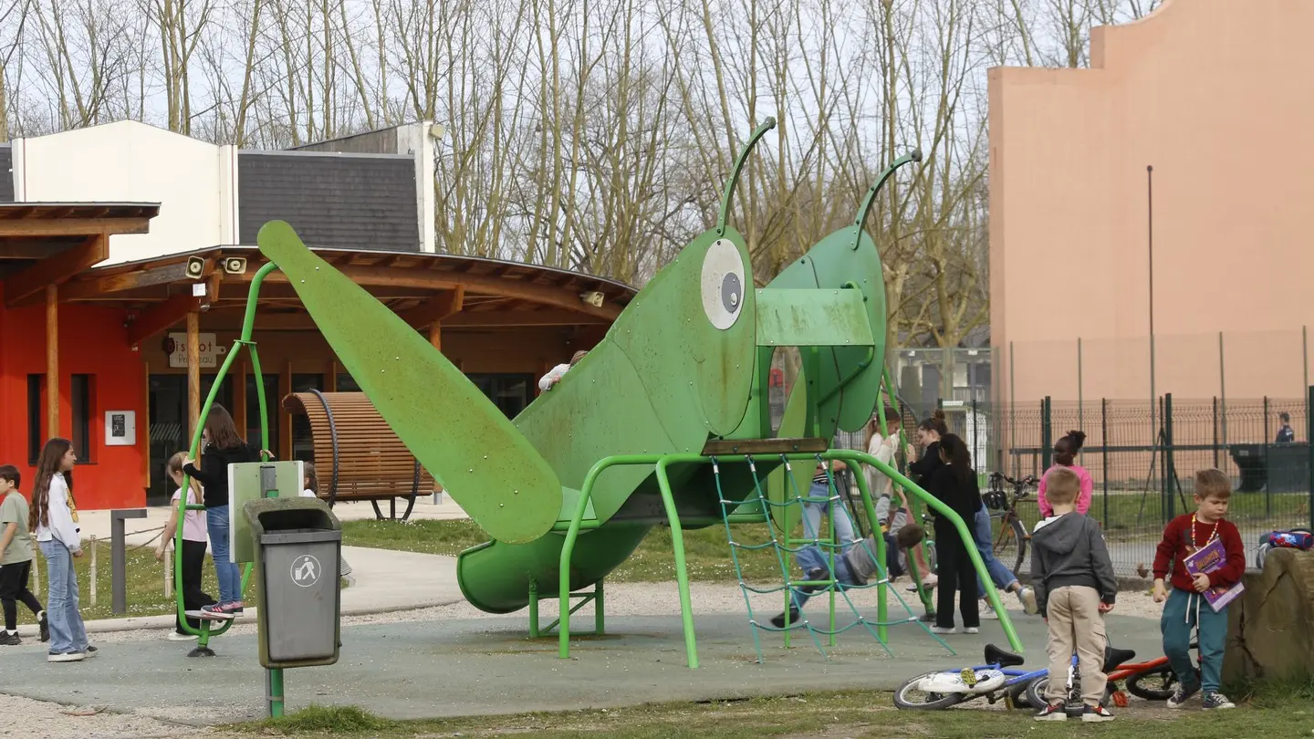 Aire du Pradeau Gelos 02 - Pau Pyrénées Tourisme - PL