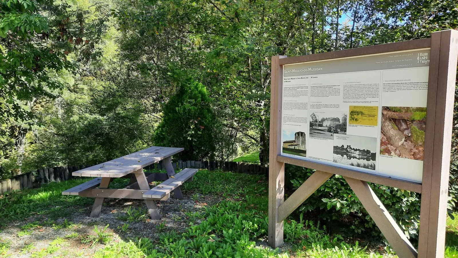 Aire de pique nique St Medard de Mussidan