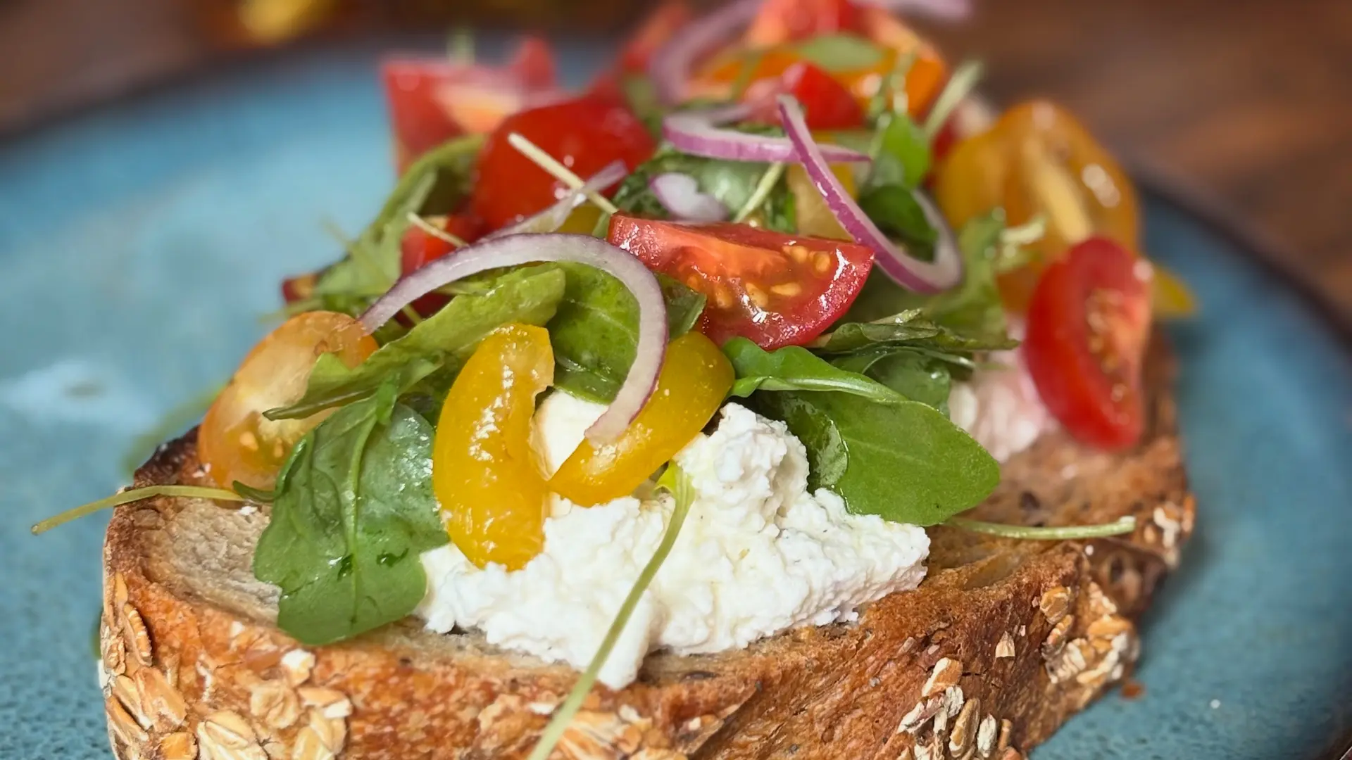 BAF48363-1846-4CFD-A35A-651E9A51487B