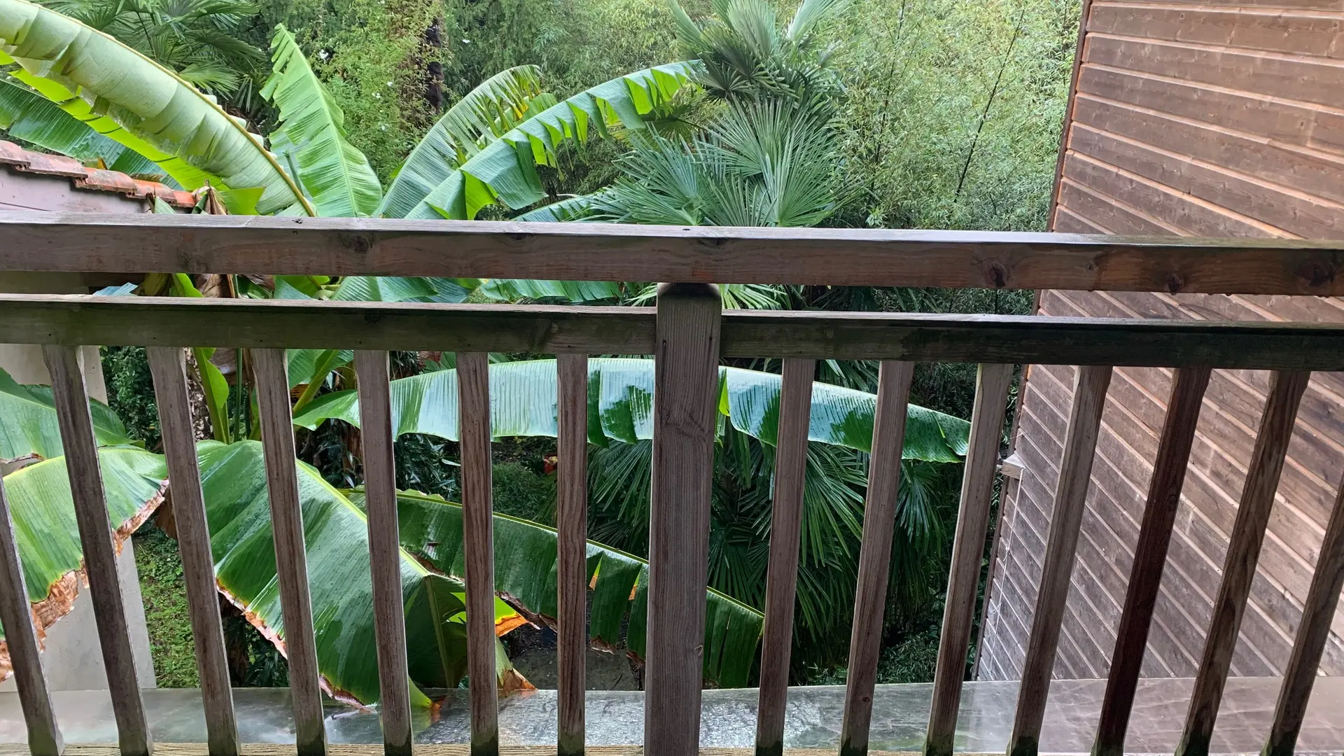 Balcon extérieur La Maison des Peintres 2025 ©OTC