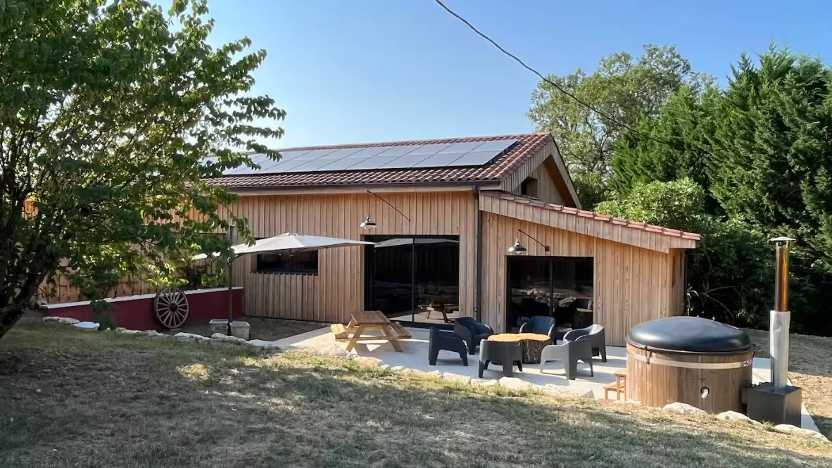 Barns côté grange extérieur