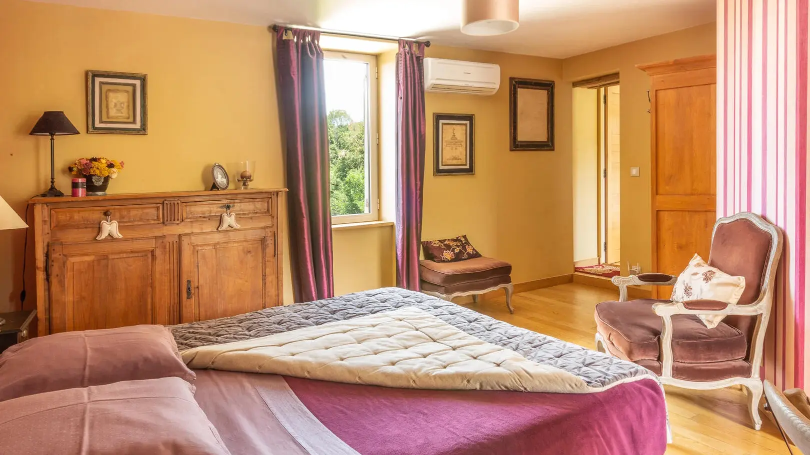 CHO_Terrasson_La Maioson de Léopold_chambre-climatisee 2