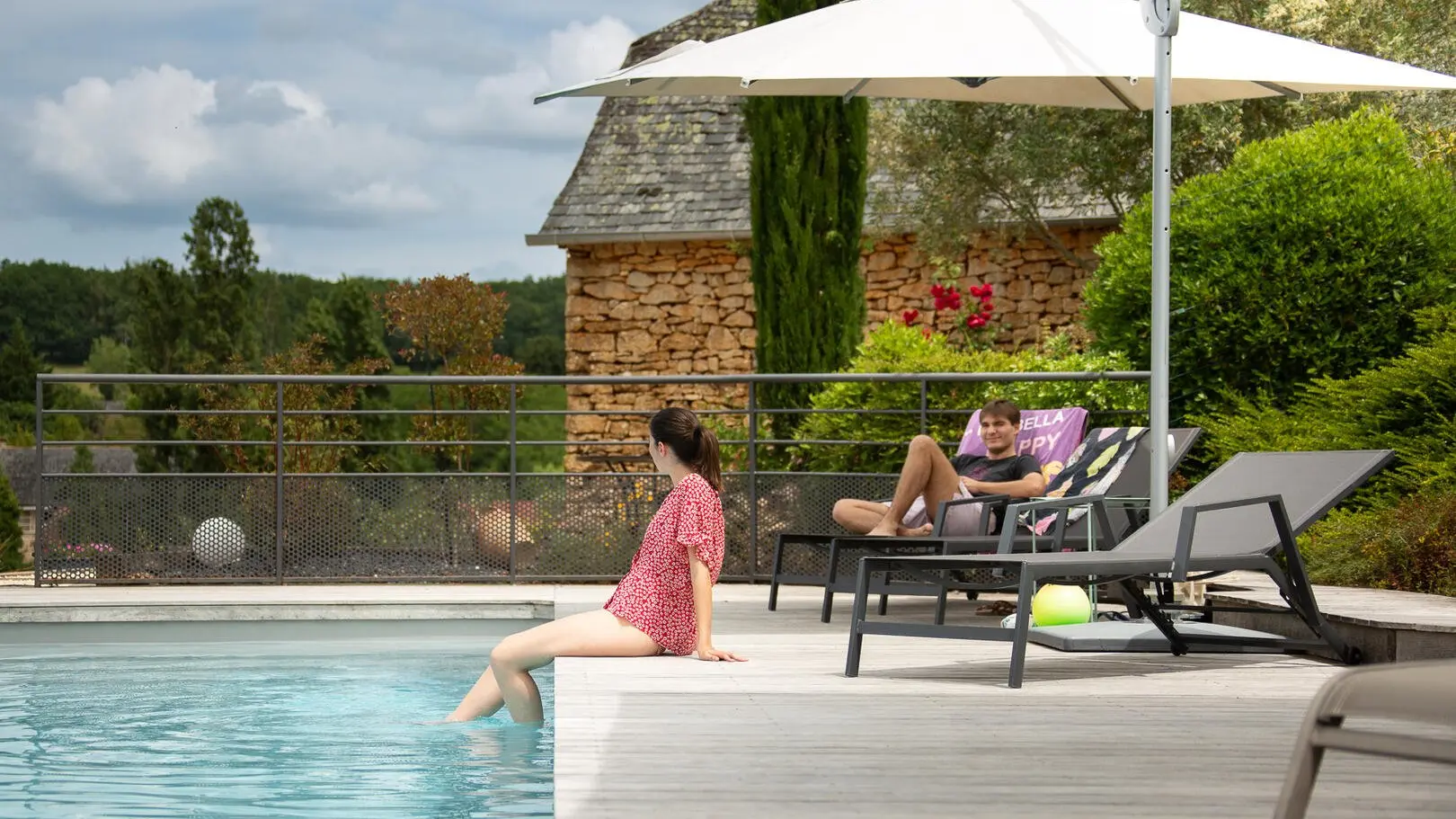 CHO_Terrasson_La Maison de Léopold_piscine 2