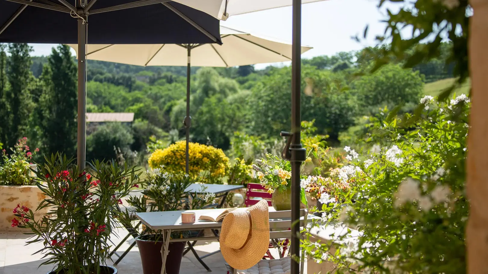 CHO_Terrasson_La Maison de Léopold_terrasse 2