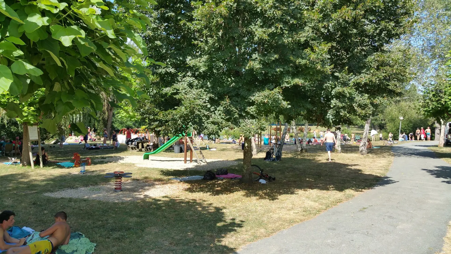 Camping Le Pré Sec - Tocane Saint-Apre (3)