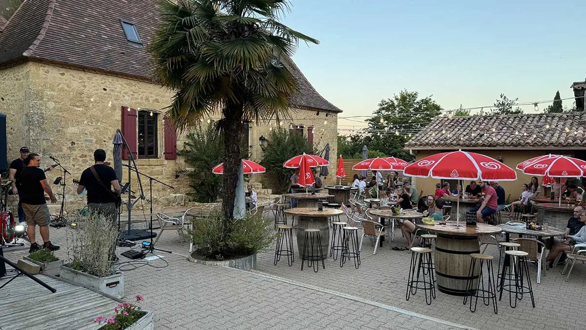 Camping Domaine de la Grande Veyière à Molières