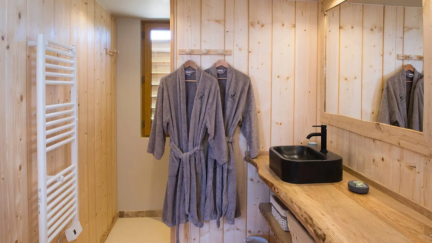 Cabane La Malfourat salle de bain