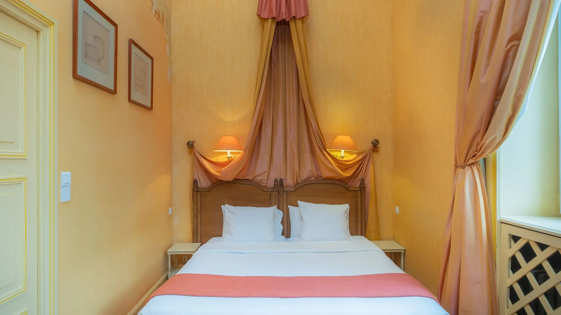 Château des Reynats HD-15