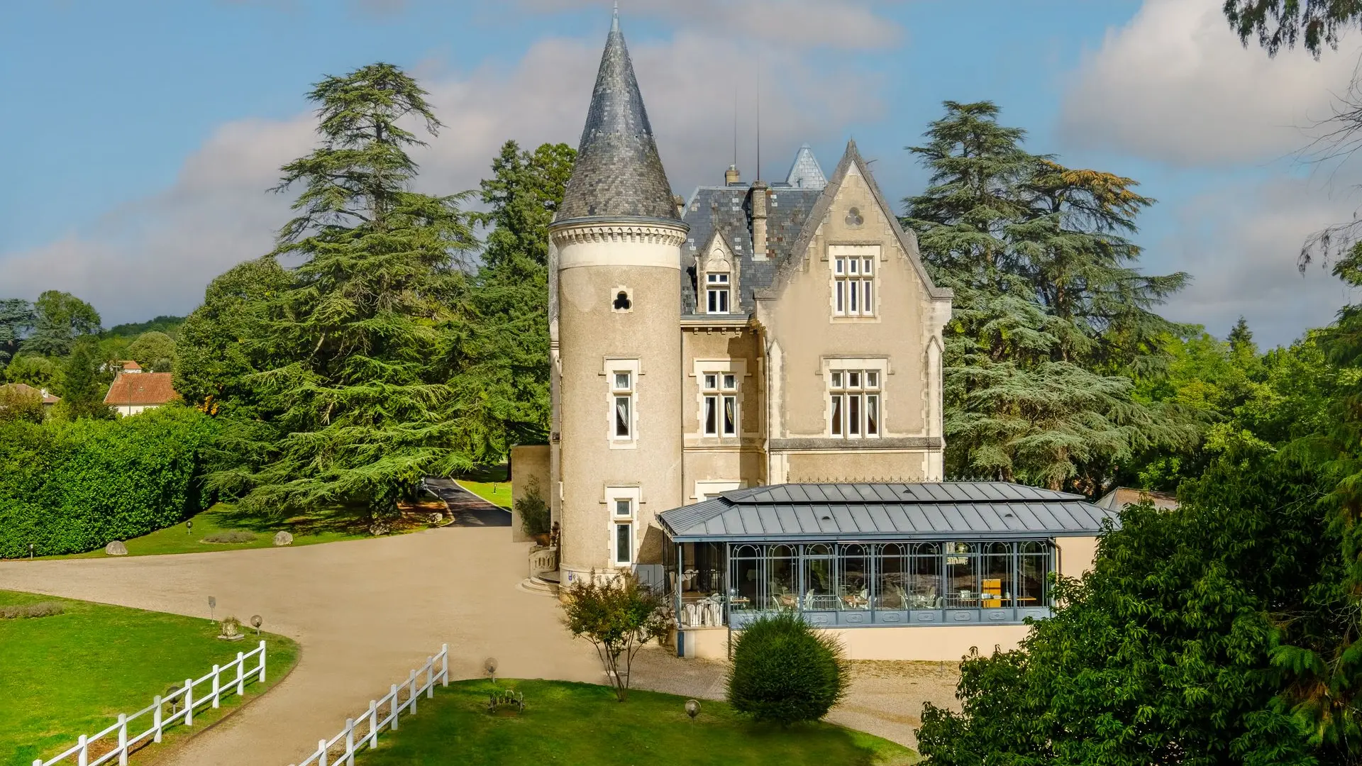 Château des Reynats HD-50
