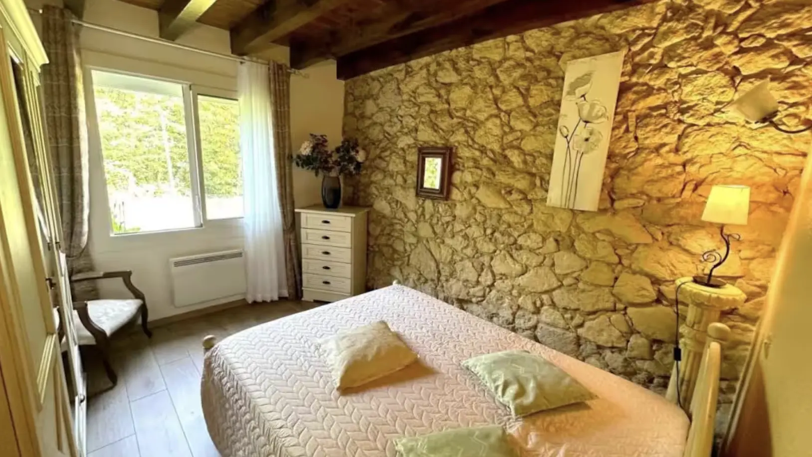 Chambre 1 L'étape - St Germain - St geours Auribat