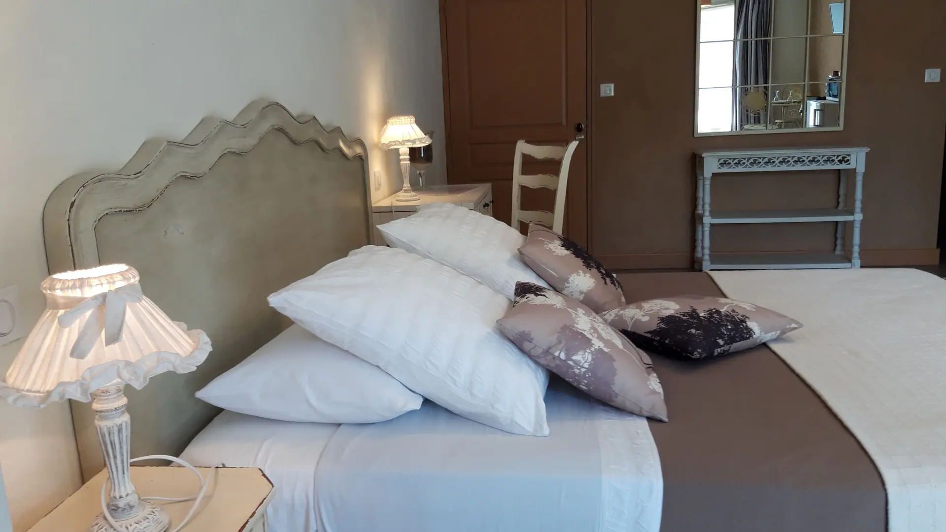 Chambre chataigne © Domaine du Grand Brugeron