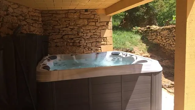 Coin-detente-Domaine-la-Salvagie-3