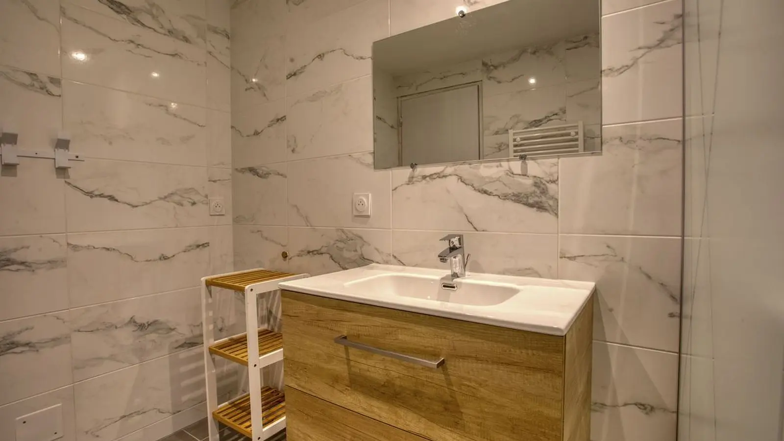 Corine10_sdb - Village de gîtes Combas