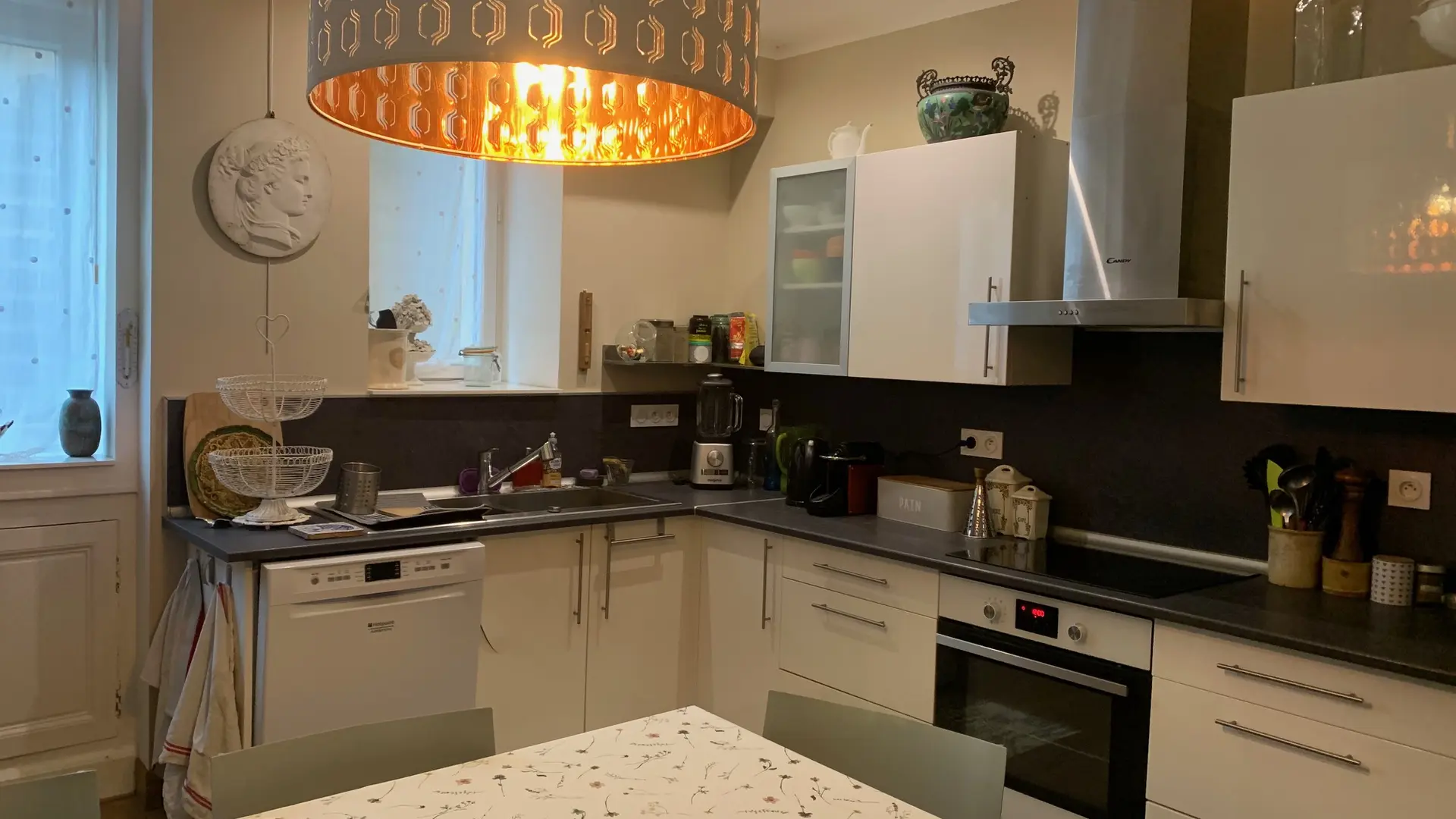 Cuisine 2 La Maison des Peintres 2025 ©OTC