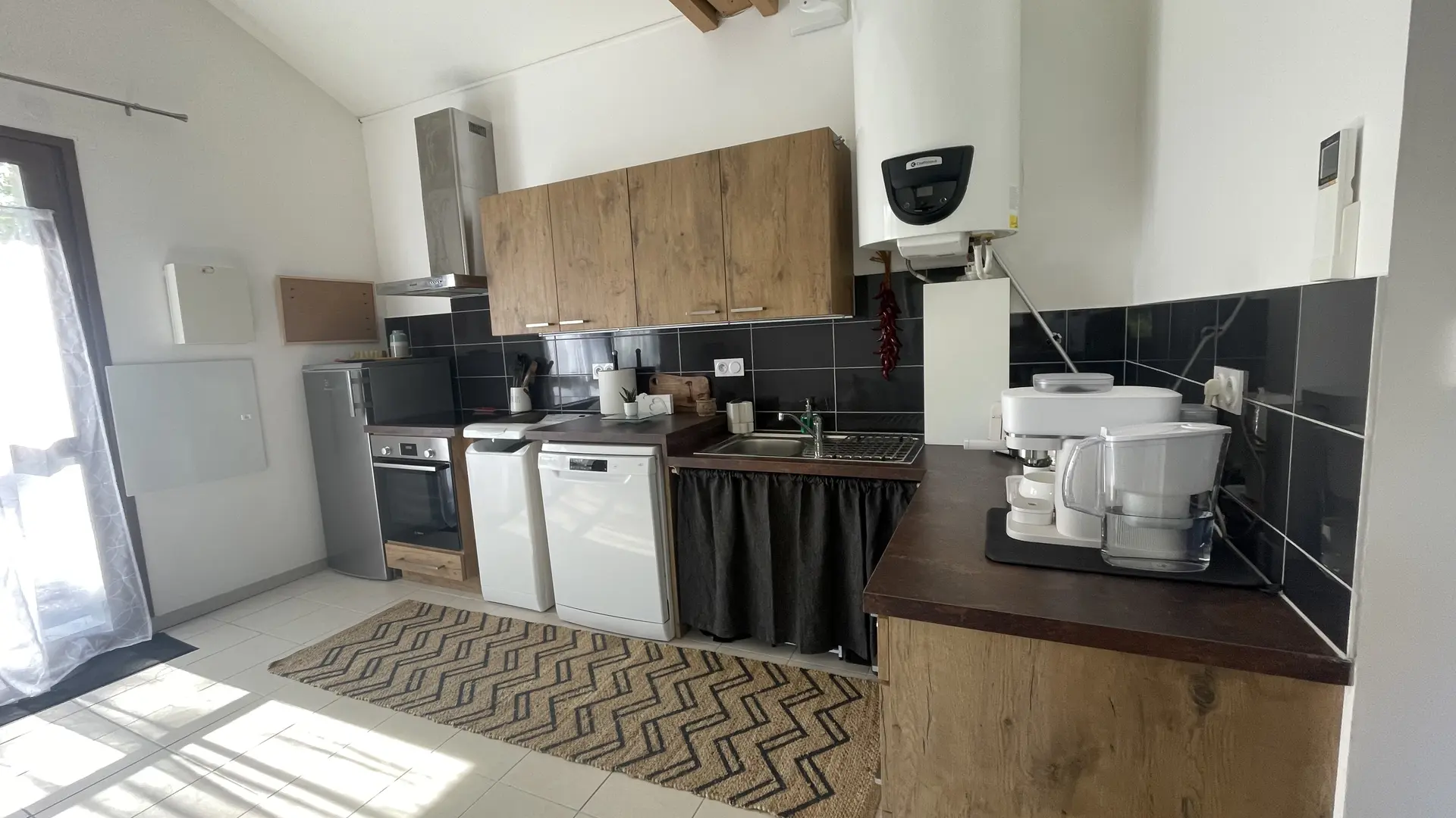 Cuisine Le Petit Charron ©Cassant