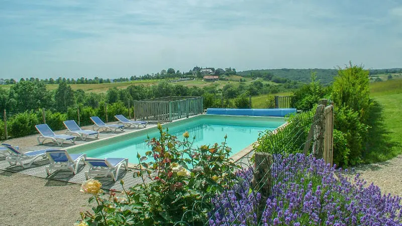 Piscine la Guichardie Maison