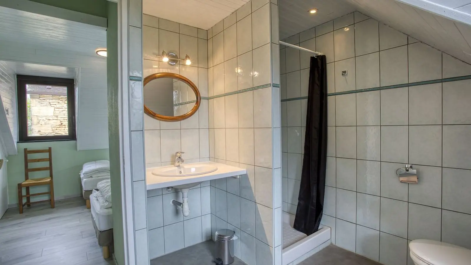 Delphine10_sdb2 - combas village de gîtes