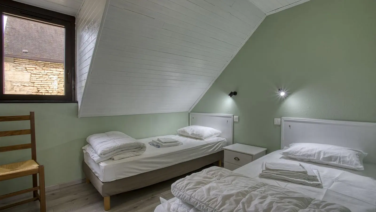 Delphine8_chambre_2 - combas village de gîtes