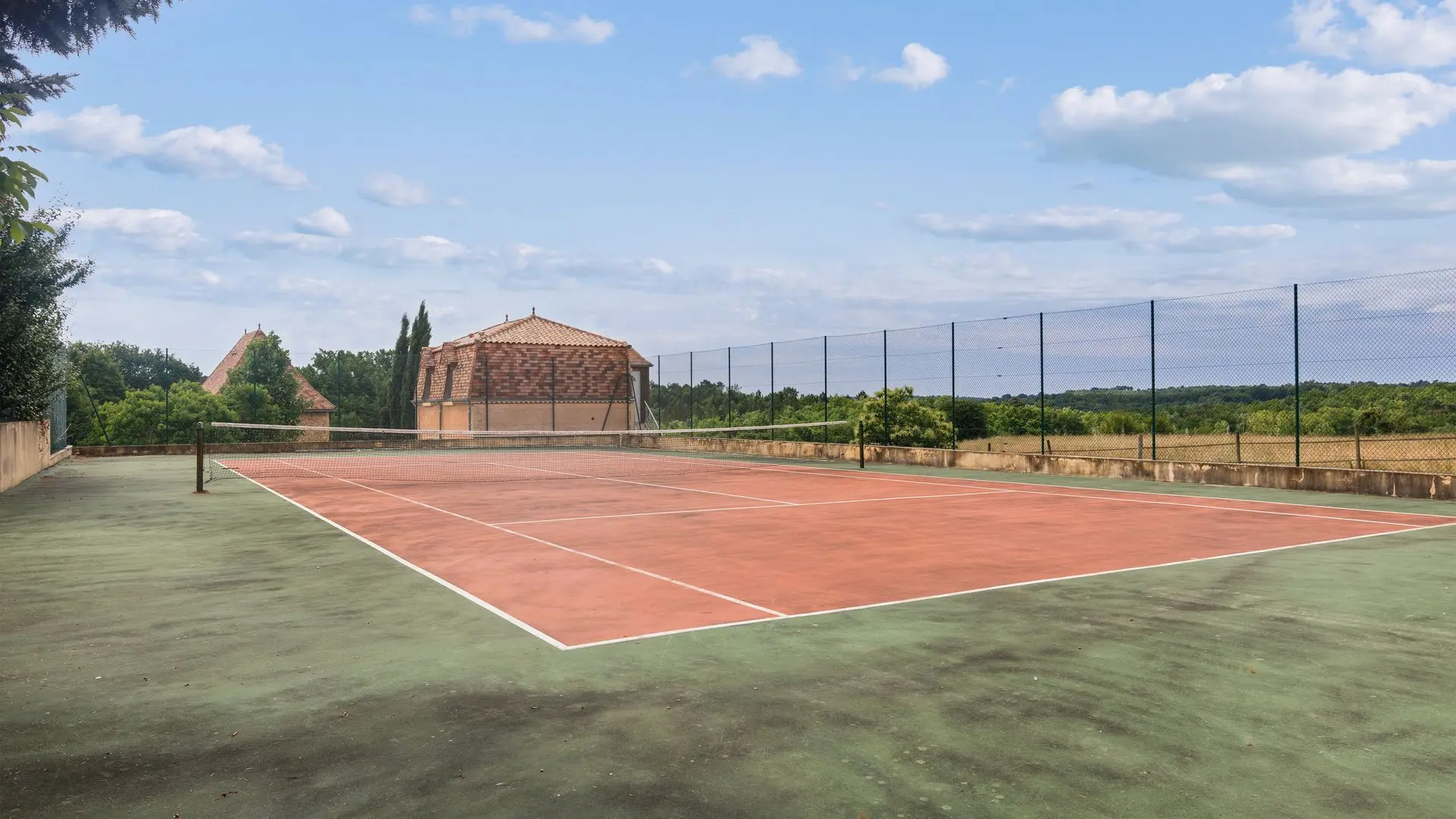 Domaine de Landrevie - Gîte La Tour (8)