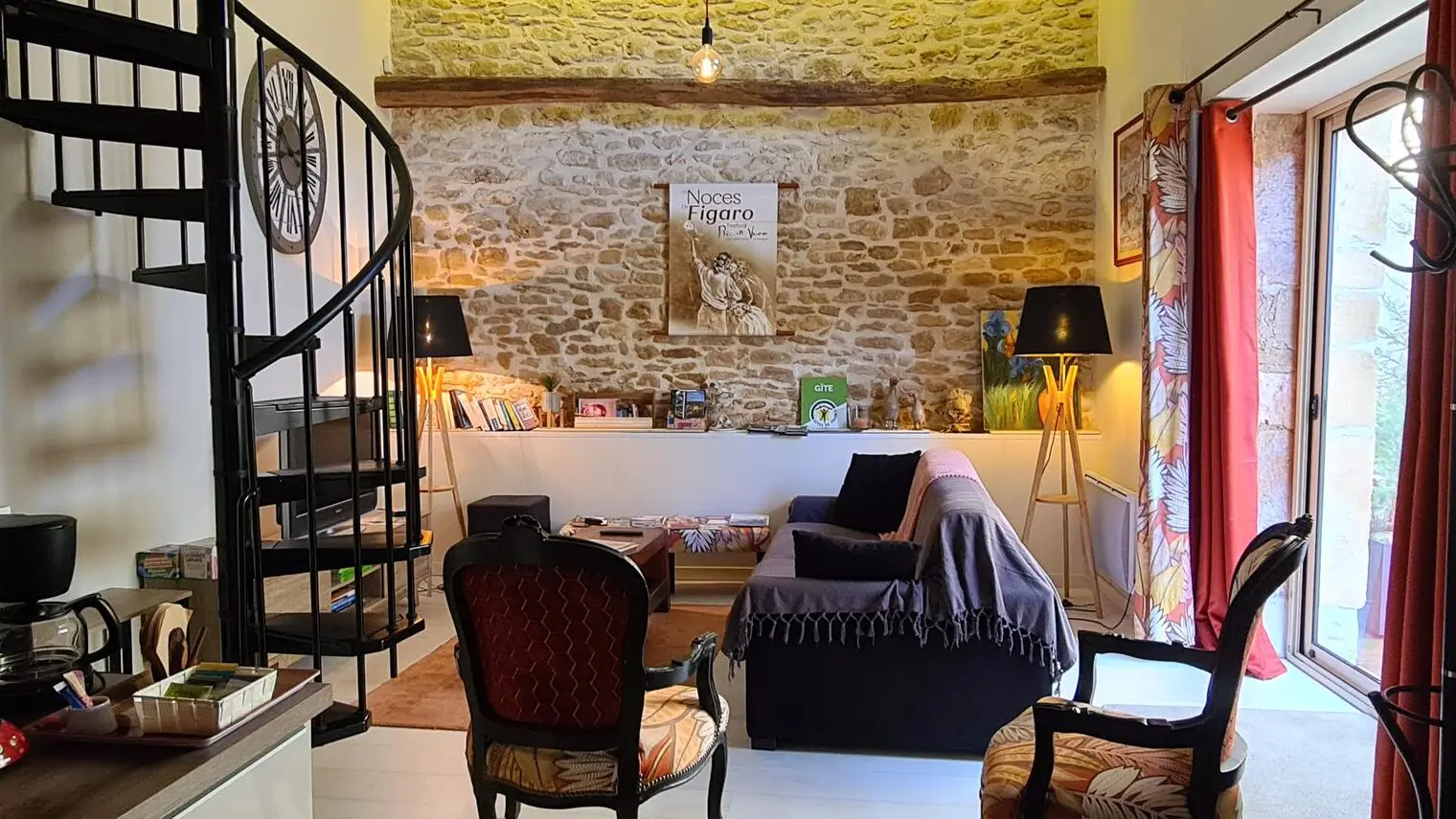 ERM mur pierre  affiche 5 avec panneau GF