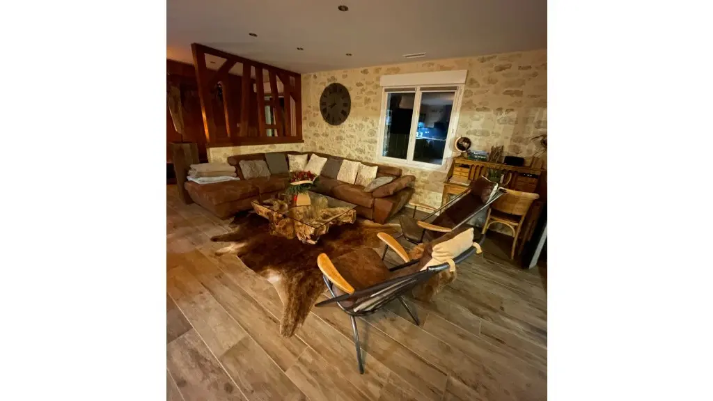 Escapadesenperigord_lerefugedesepicuriens_salon