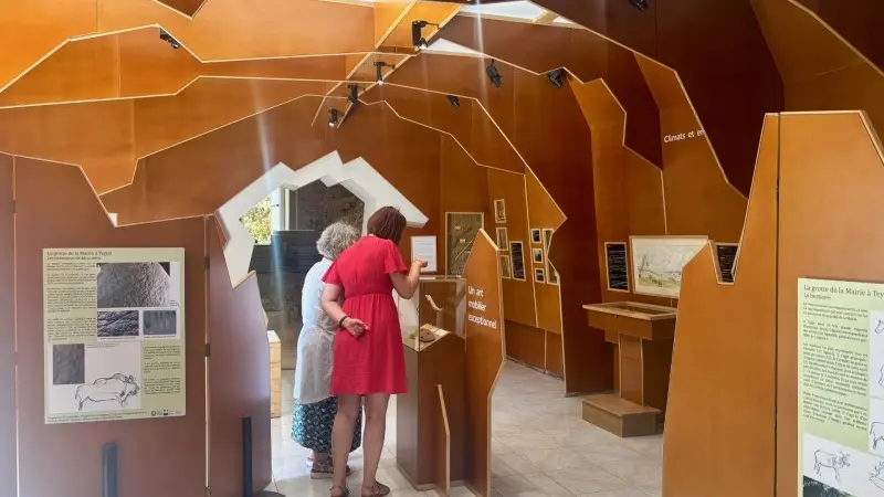 Espace muséographique Teyjat 3