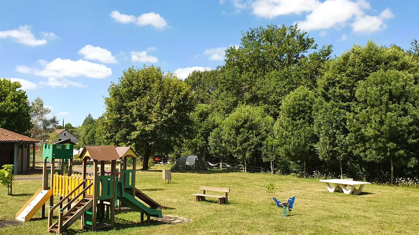 Friendly Camping and Lodges