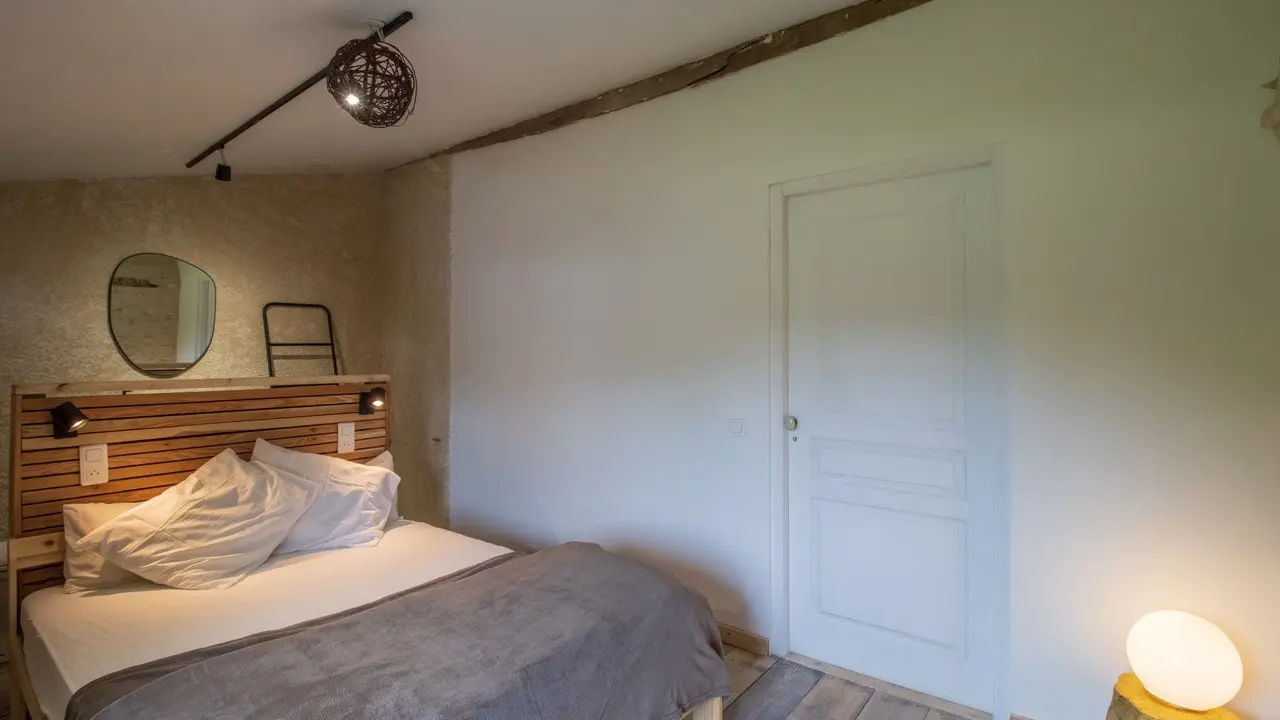 GITE DU LAC DE CHAMPAGNOL (3)