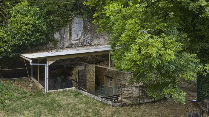 Gisement du Moustier, vue aérienne, Damien Lachas DLW25-0223