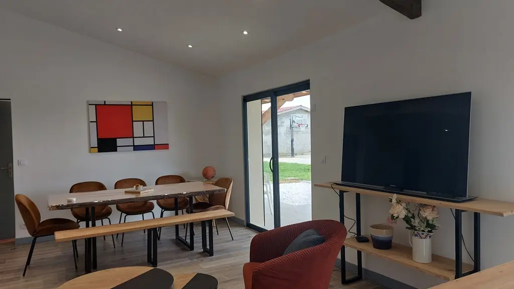 Gite-Durandeau-St-Martial-salon-vallee-isle-perigord