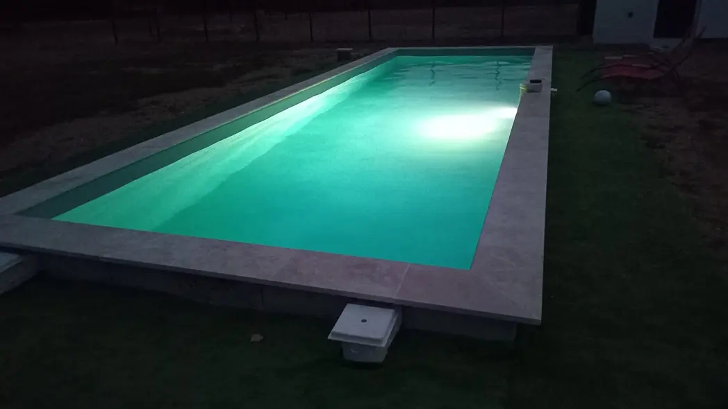 Gîte-Lothet-Ménesplet-piscineb-vallee-isle-perigord