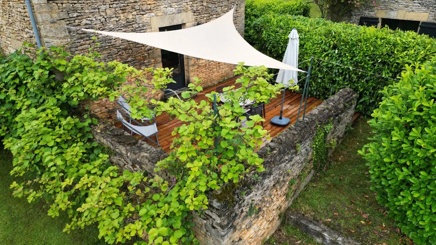 Gites Terrasse- Saint-Geniès (12)