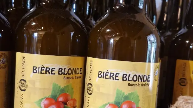 Grave Béchade Boutique (2)
