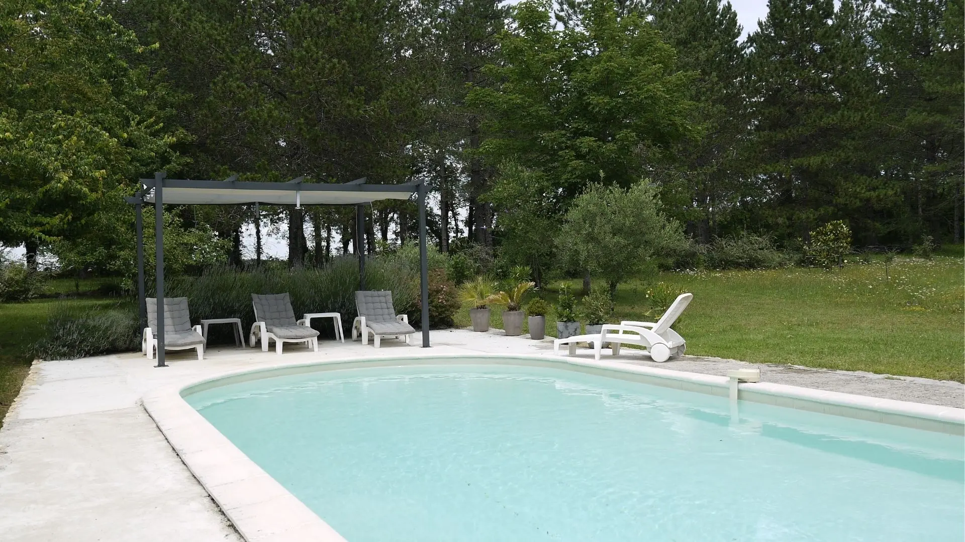 HLO_Gite Lamaurénie_piscine