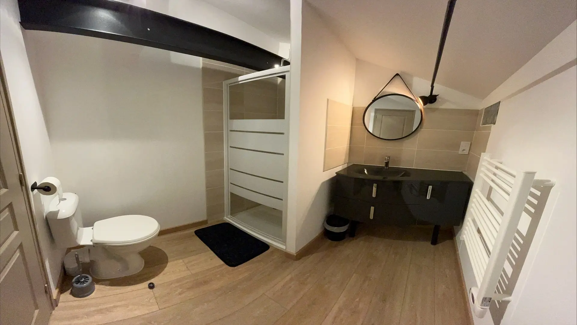 HLO_La Petite Maison d'Elodie_sdb