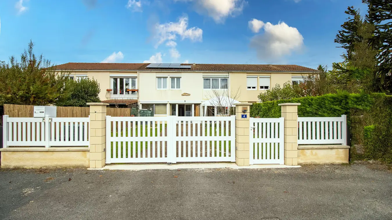 HLO_Le Bugue_JC Grangé_Portail_mai 2023 3 2