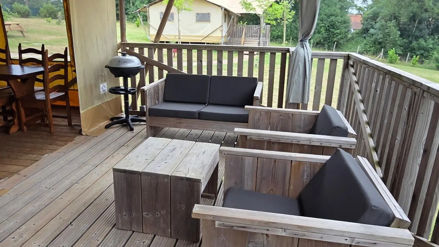 Home Sweet Lodge Glamping Aquitaine terrasse